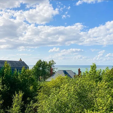 Former Dairy With Private Garden And Sea Within Walking Distance Ferienhaus